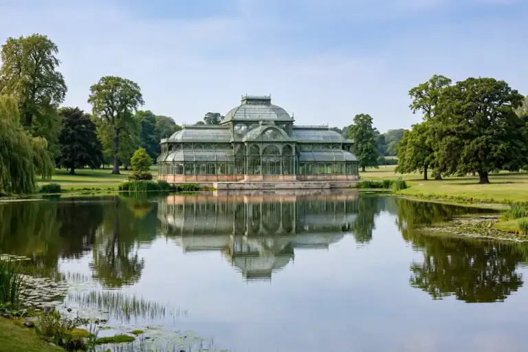 Inside Kew Gardens: London’s Largest Botanical Garden